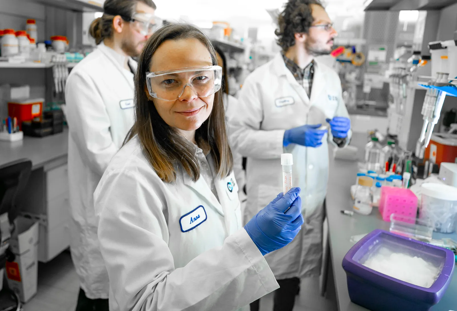 anna from isb in a lab